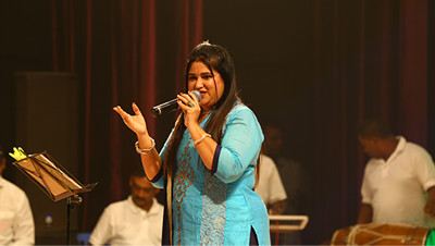 Haal Muhinja ker budhando Lata Bhagtani