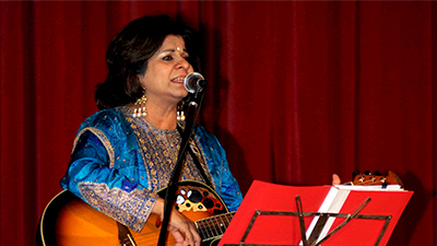 Aao Kanga By Renu Gidoomal