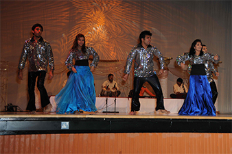 Lagi Dil Tosaa Sindhi Singer Zamin Ali in Dubai