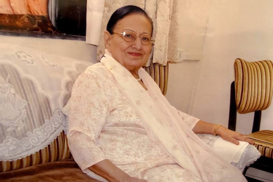 sundri uttamchandani 9