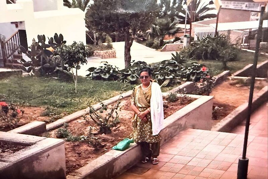 Sundri Uttamchandani-10