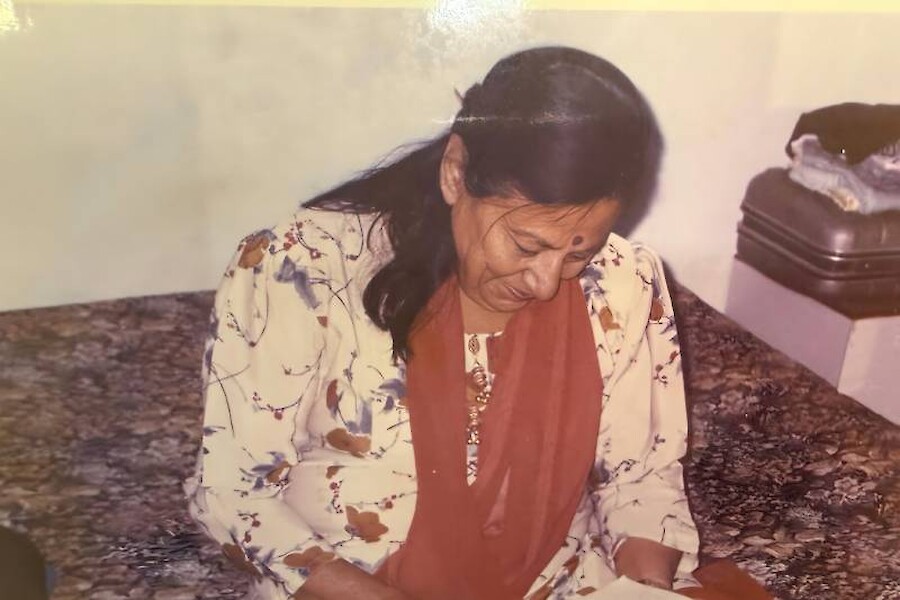 Sundri Uttamchandani-11