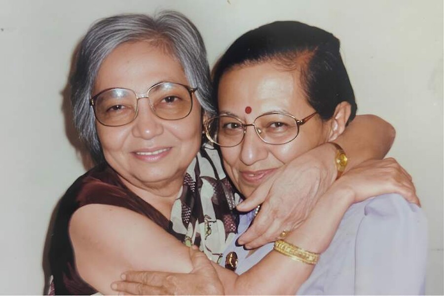 Kala Prakash and Sundri Uttamchandani