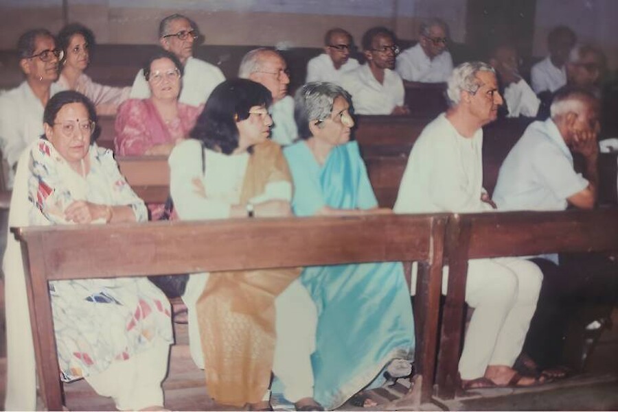 Sundri in Seminar with Sushila Lalwani-Prabhu Wafa- attending writers seminar